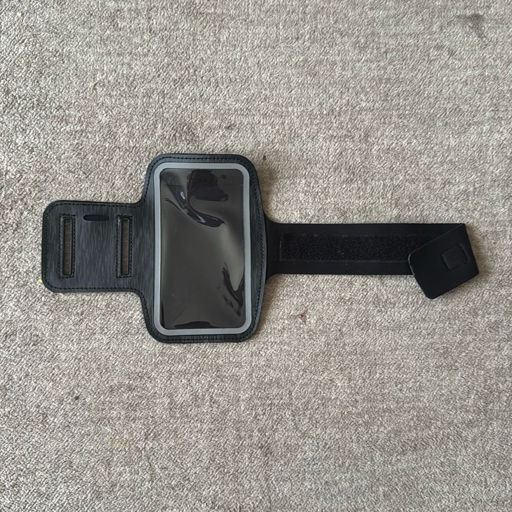 MMOBIEL Sports Armband Compatible with iPhone
